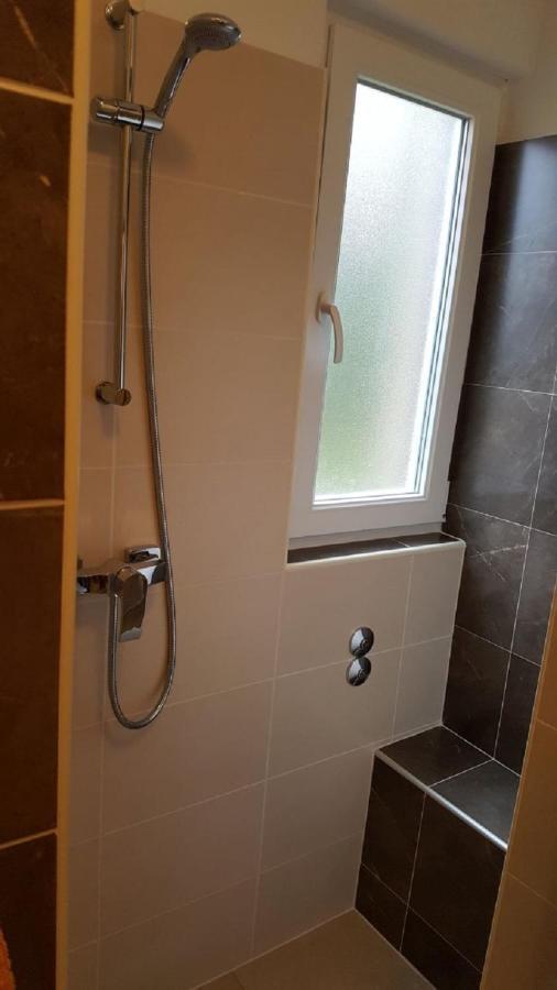 Apartman Darja Umag Eksteriør billede